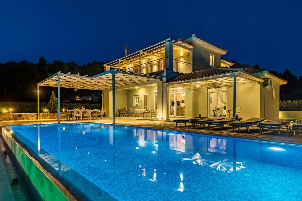 Villa Aelia By Kardous Alikias Exterior photo